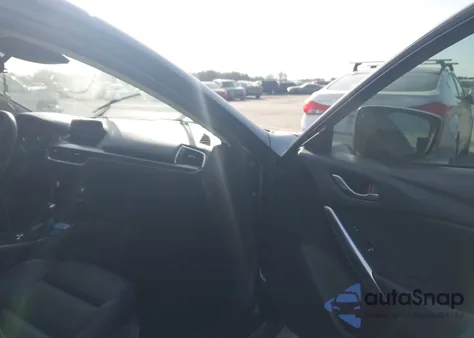 2017 Mazda Mazda6 Touring z USA, uszkodzony, nr VIN JM1GL1V58H1134079